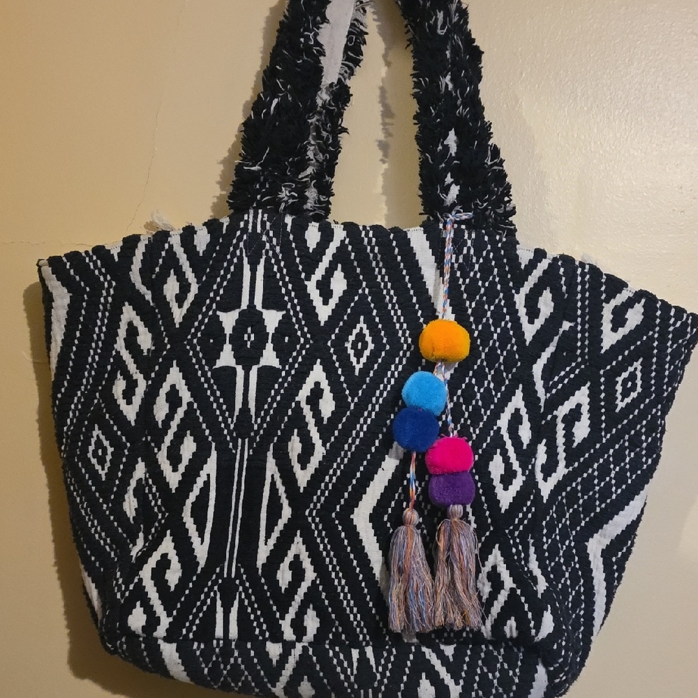 Altar'd State Black and White Geometric Tote